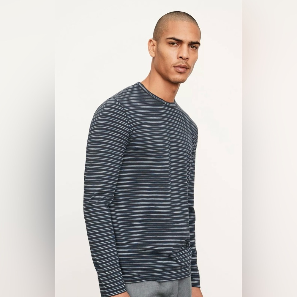 VINCE Space Dye Tonal Stripe Crew Neck Tee Shirt Coastal Arctic Blue Long Sleeve